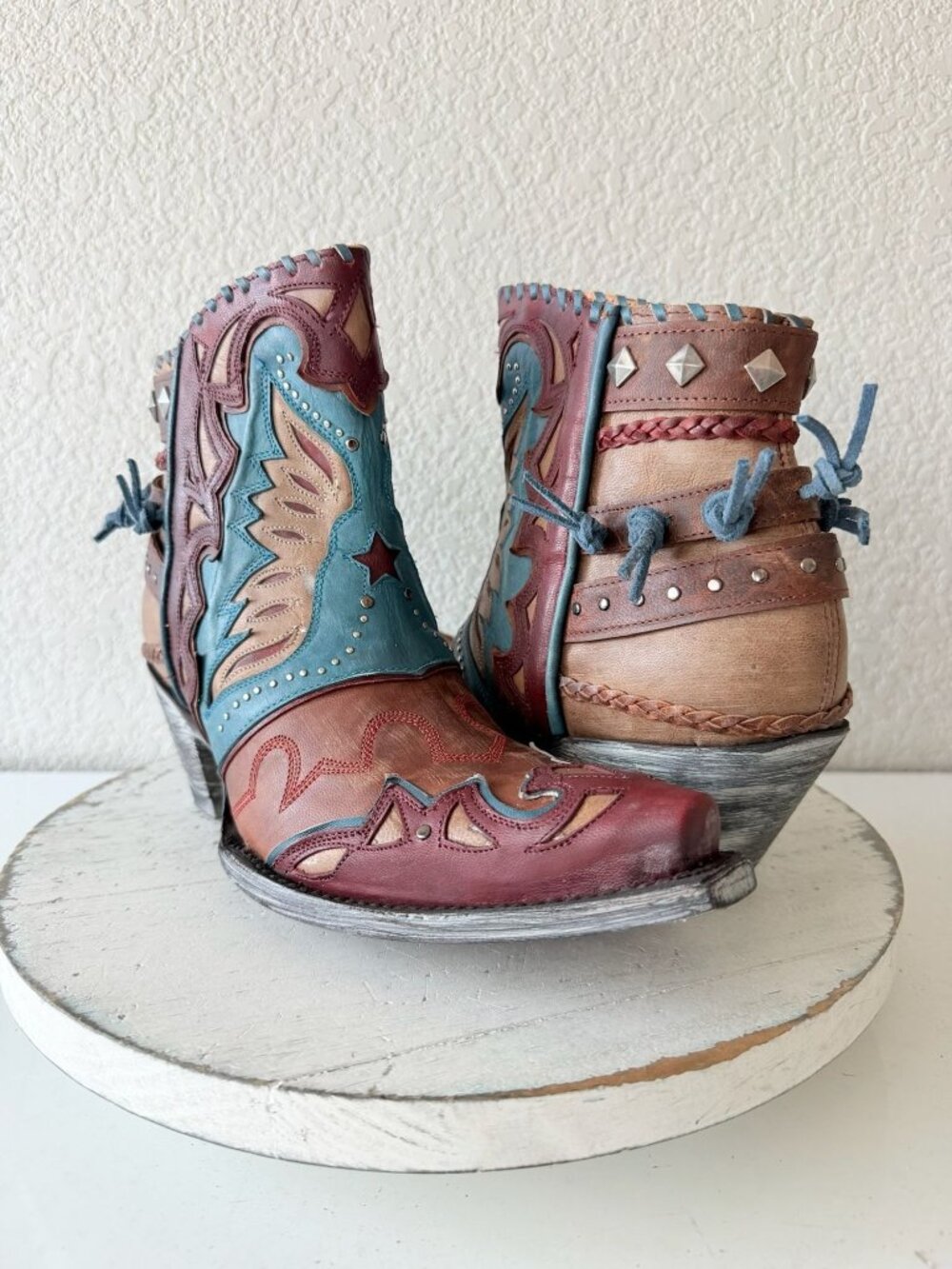 Old Gringo EAGLE FLIGHT Short Cowboy Boots Blue Red Womens 9 Snip Toe Leather